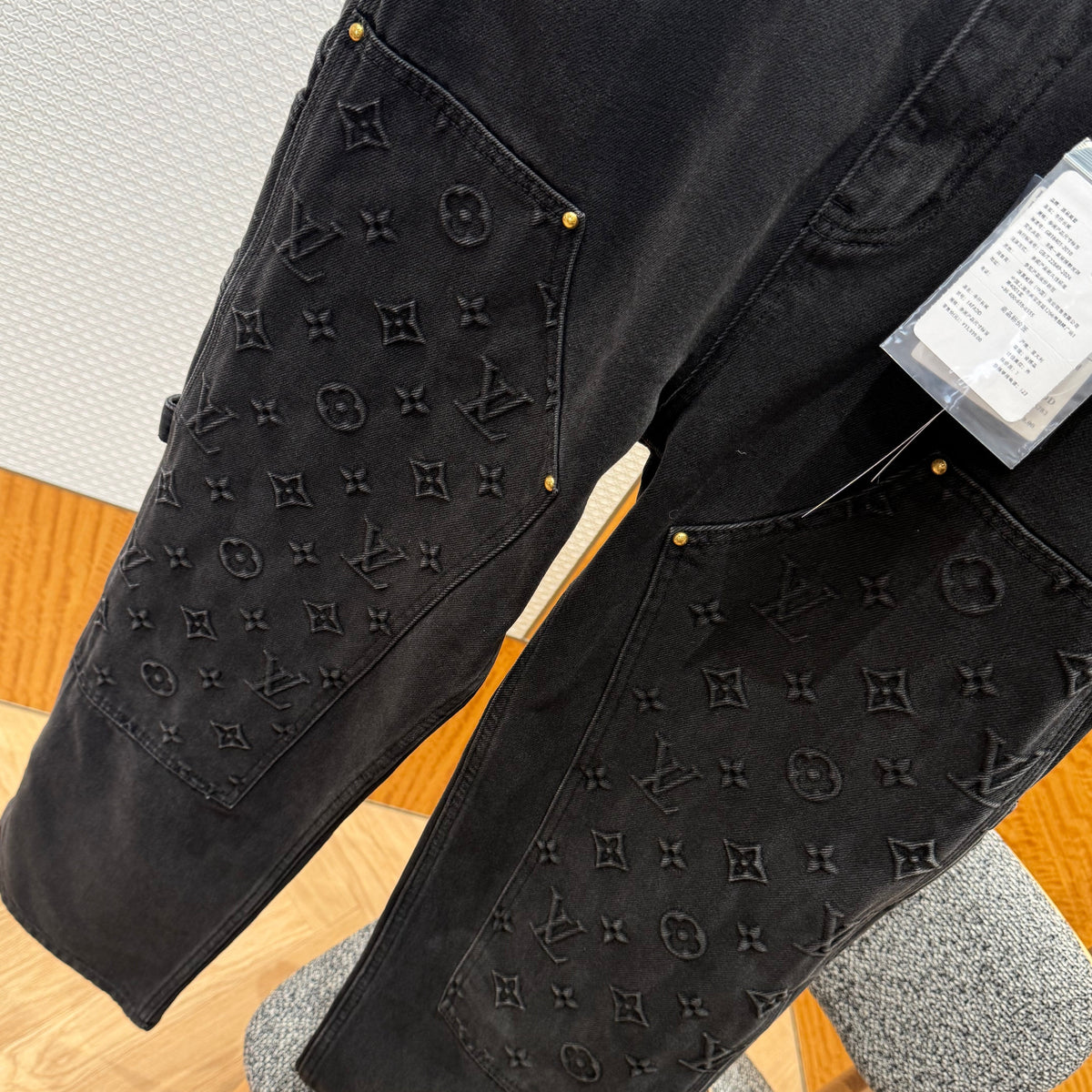 LOU JEANS