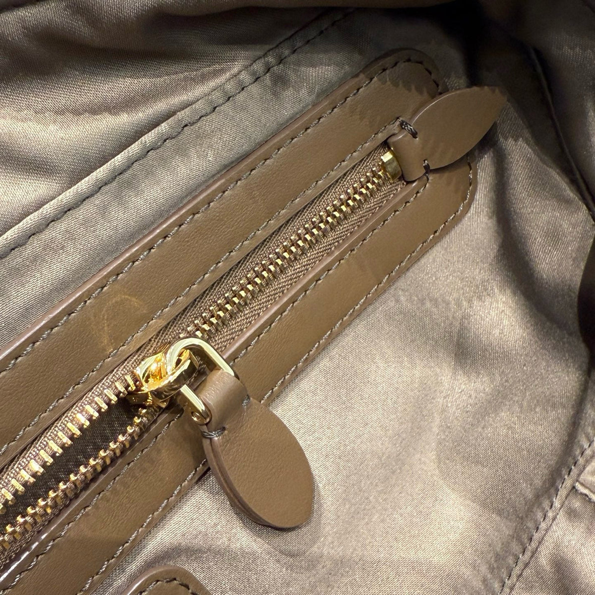 MIU M BEAU BAG