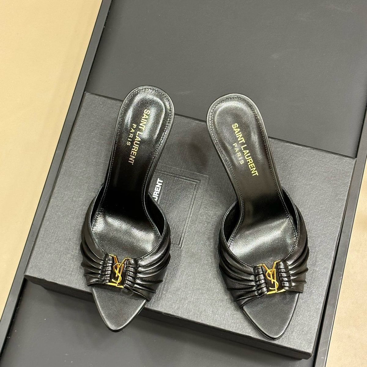 SL HEELS