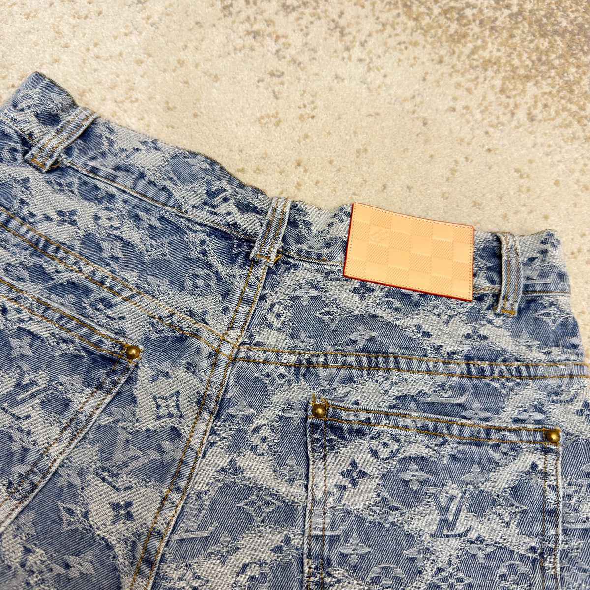 LOU DENIM SHORTS