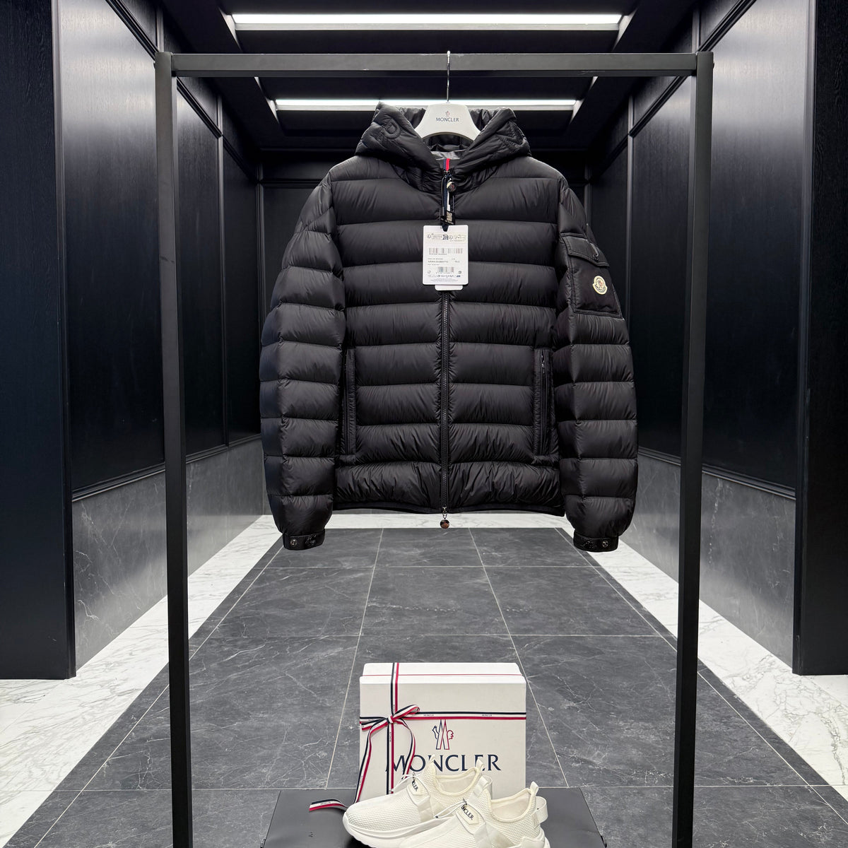MONC NAJAN JACKET