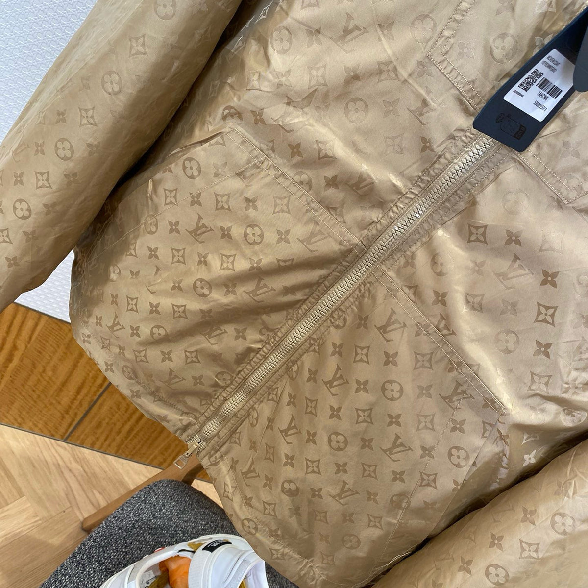 LOU JACKET