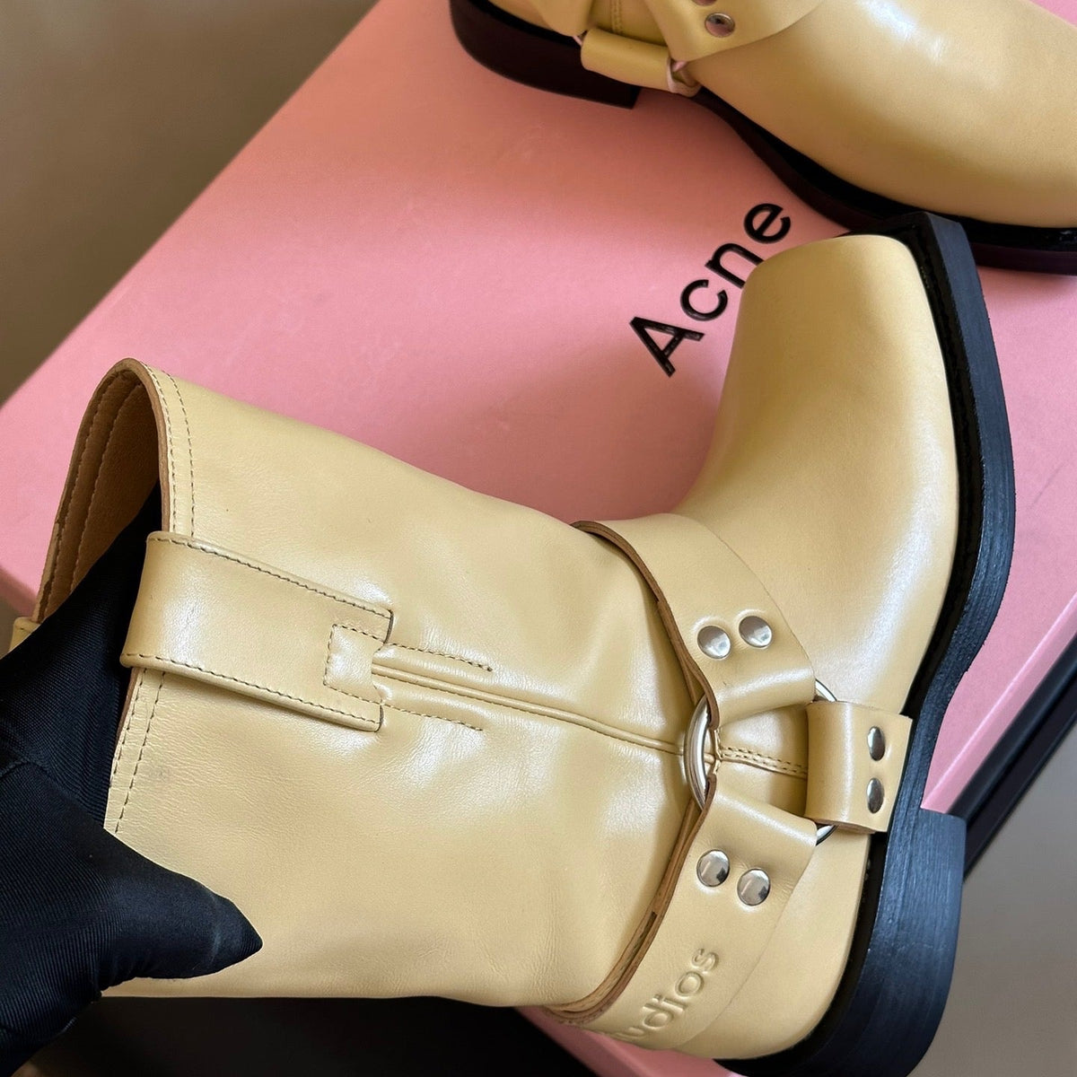 ACNE BOOTS