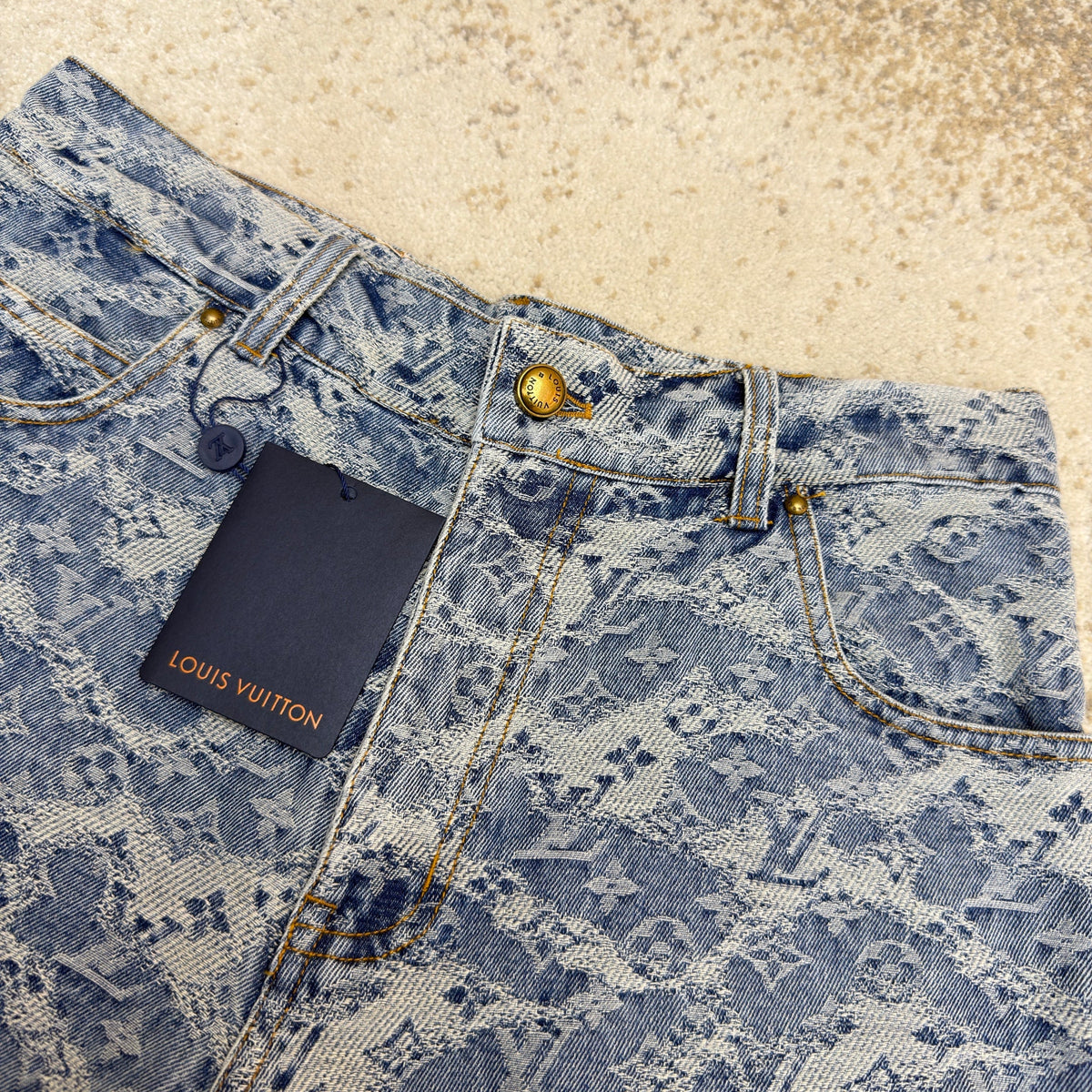 LOU DENIM SHORTS