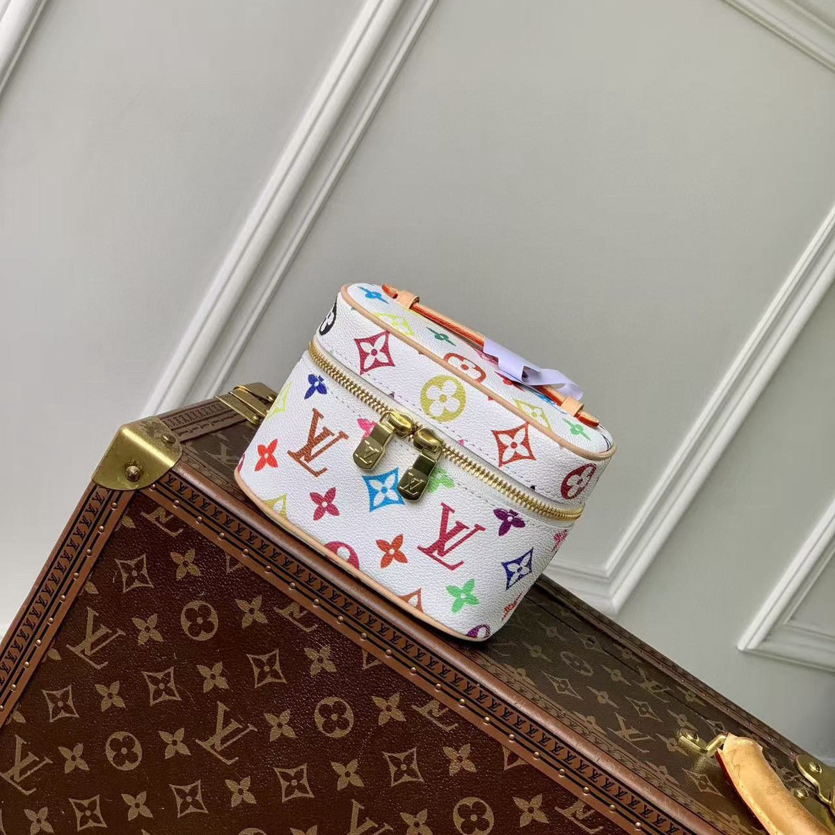 LOU NICE NANO BAG