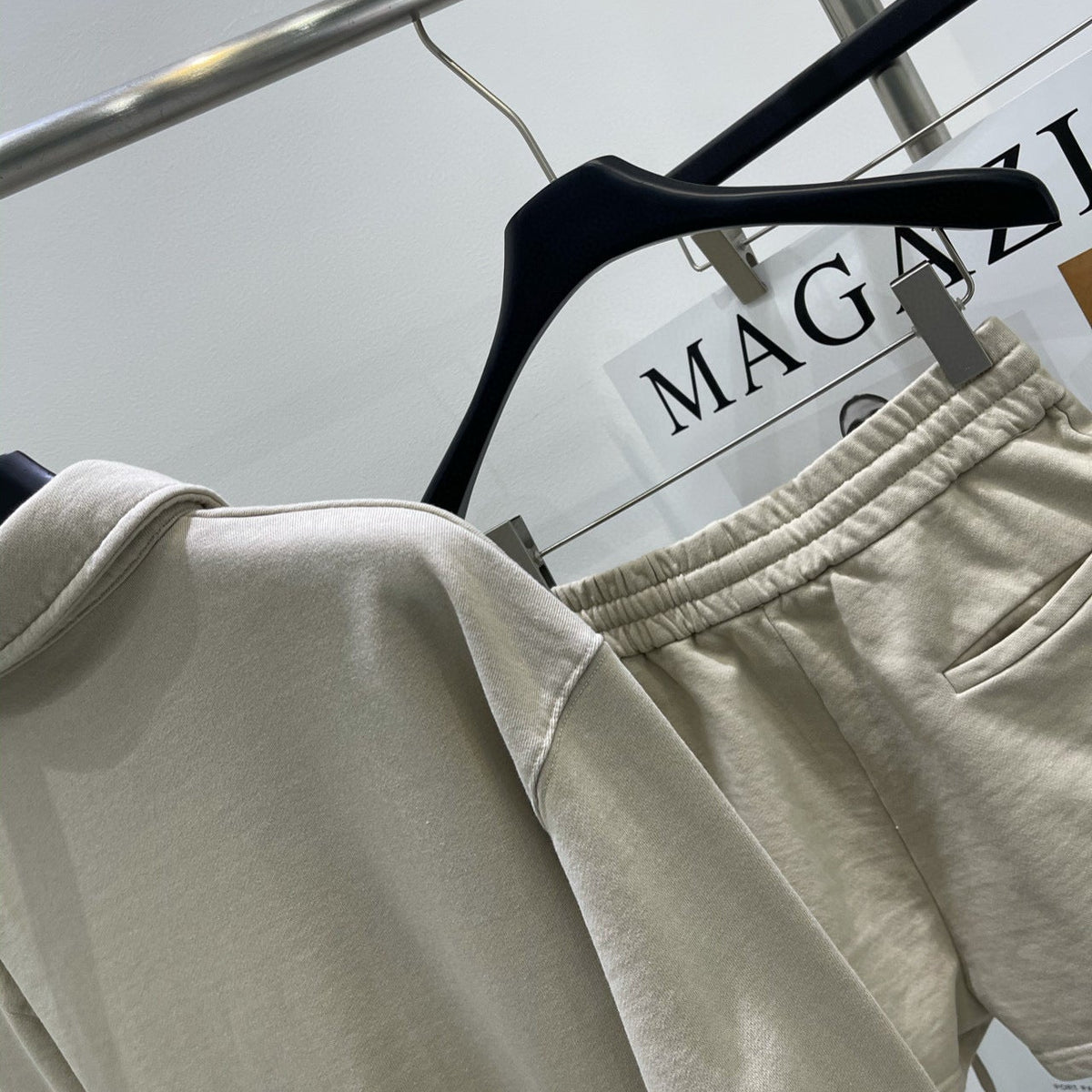 MIU M SWEATSHIRT