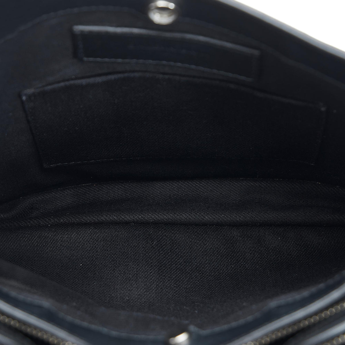 Balenciaga Navy Pochette M Crossbody (SHG-xmmUMh)