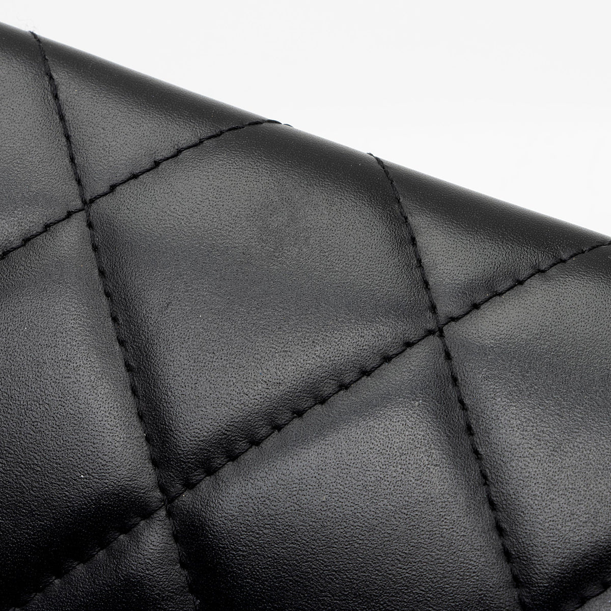 Balenciaga Quilted Calfskin B Phone Holder Crossbody Bag (SHF-wF8OTg)