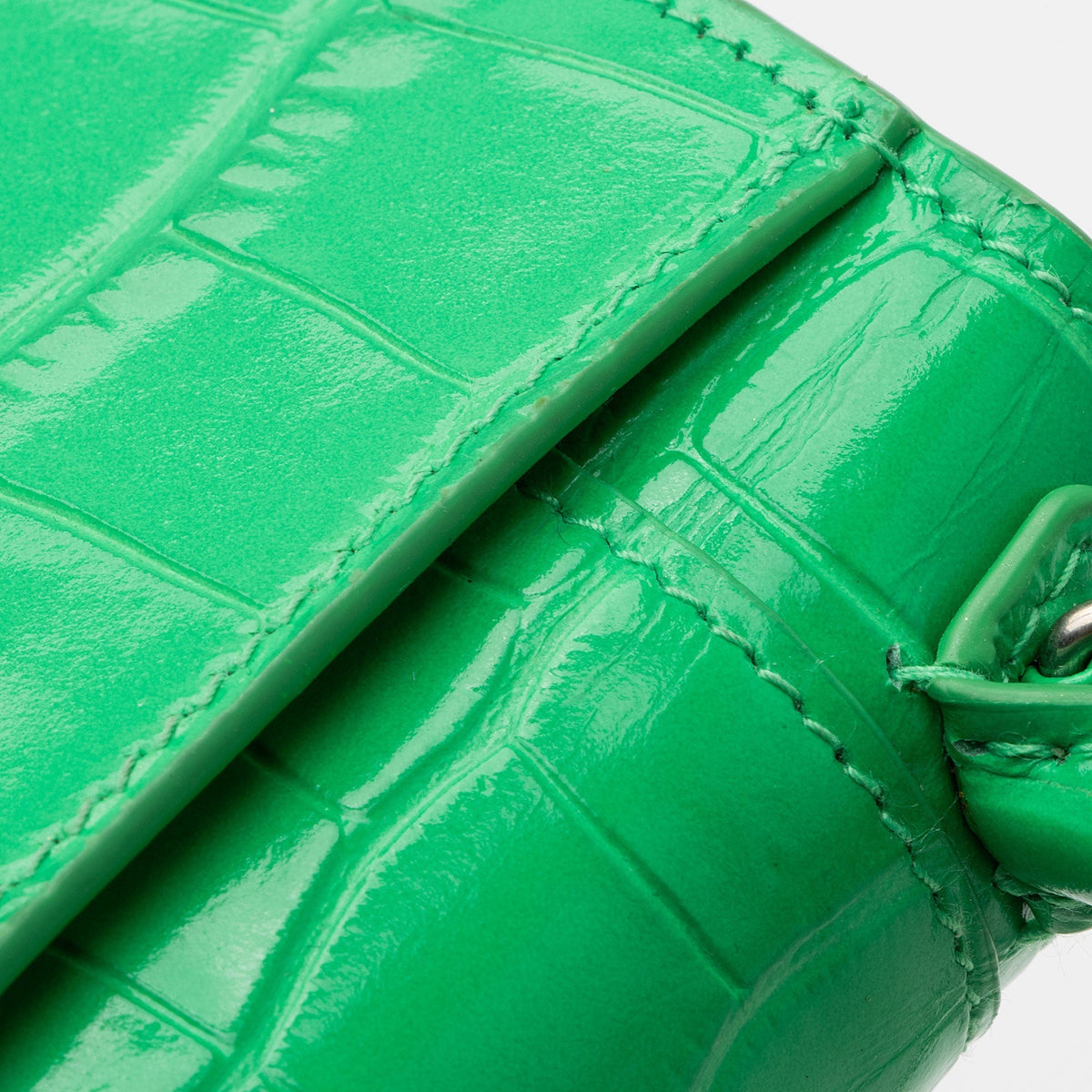 Balenciaga Shiny Croc Embossed Calfskin Hourglass Super Nano Top Handle Bag (SHF-c6OAtN)