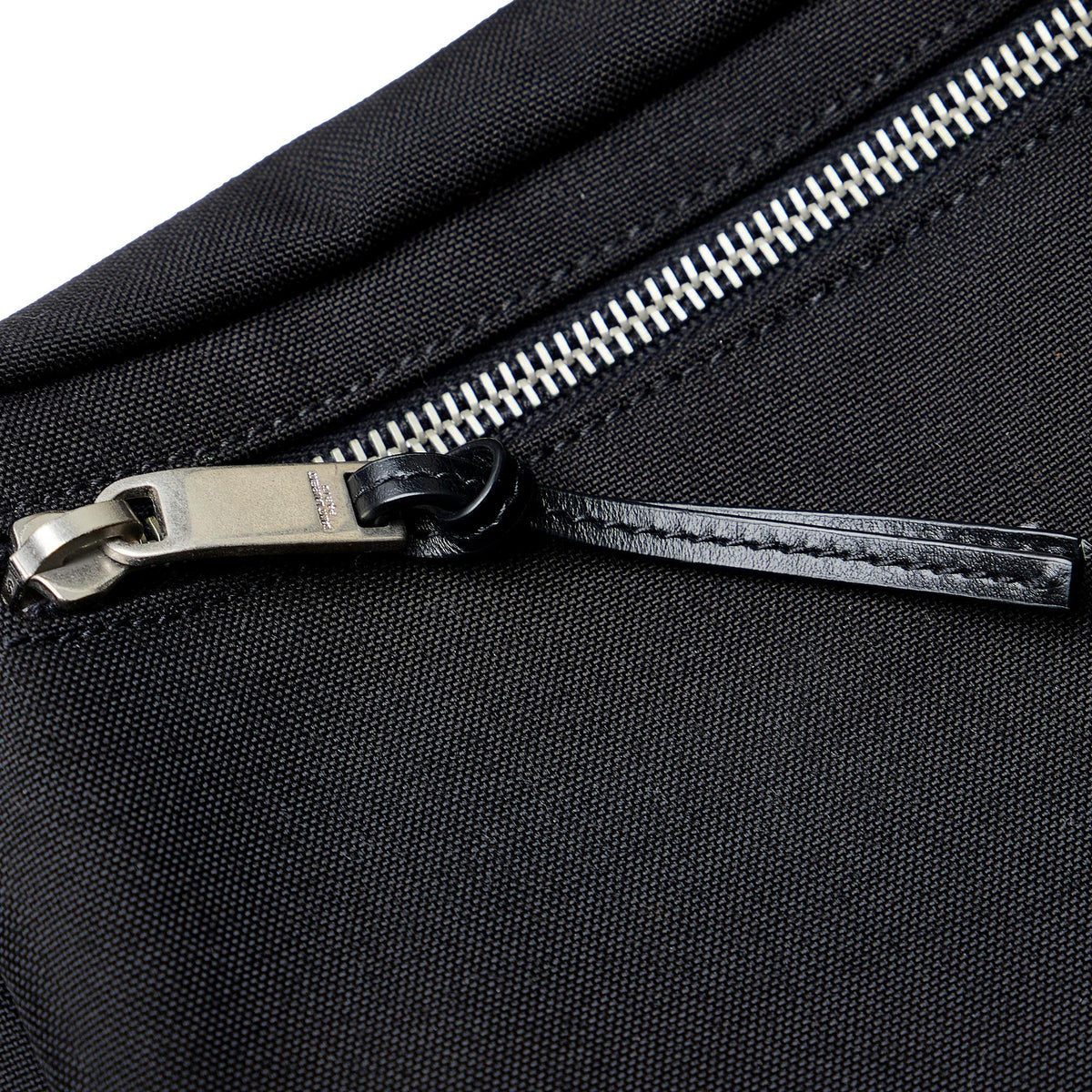 Balenciaga Wheel Logo Belt Bag (SHG-CGdVP8)
