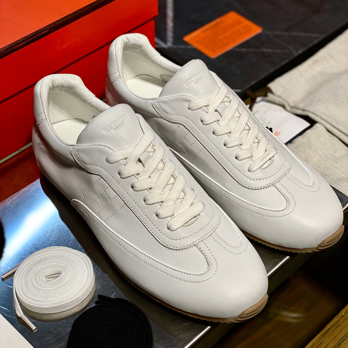HERM MASTER SNEAKER