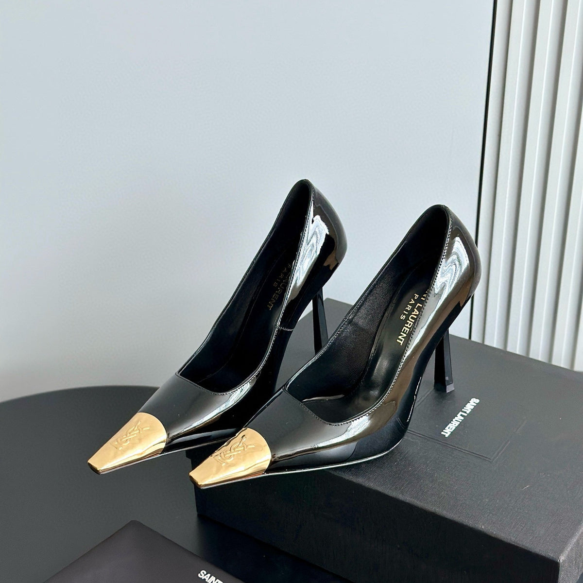 SL HEELS