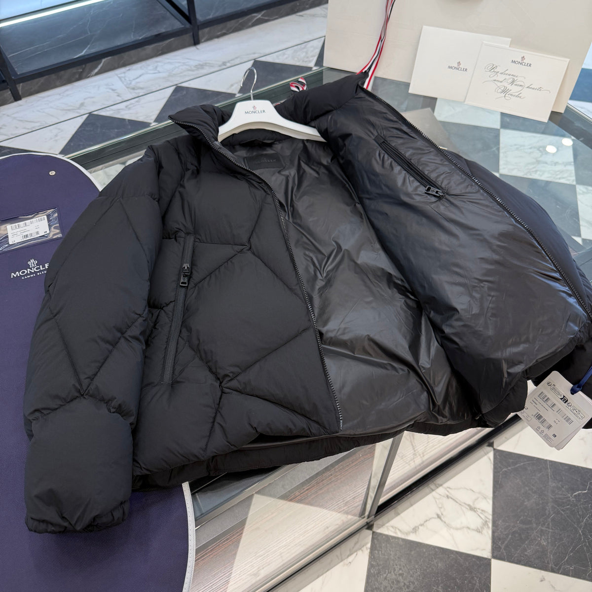 MONC VARDAR JACKET