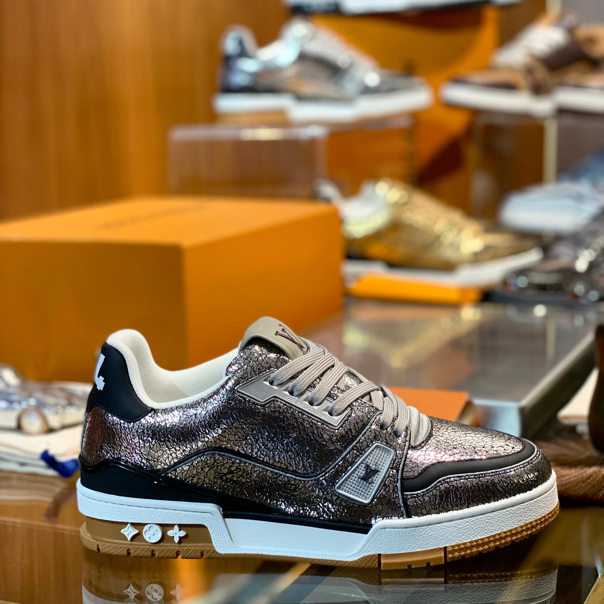 LOU TRAINERS