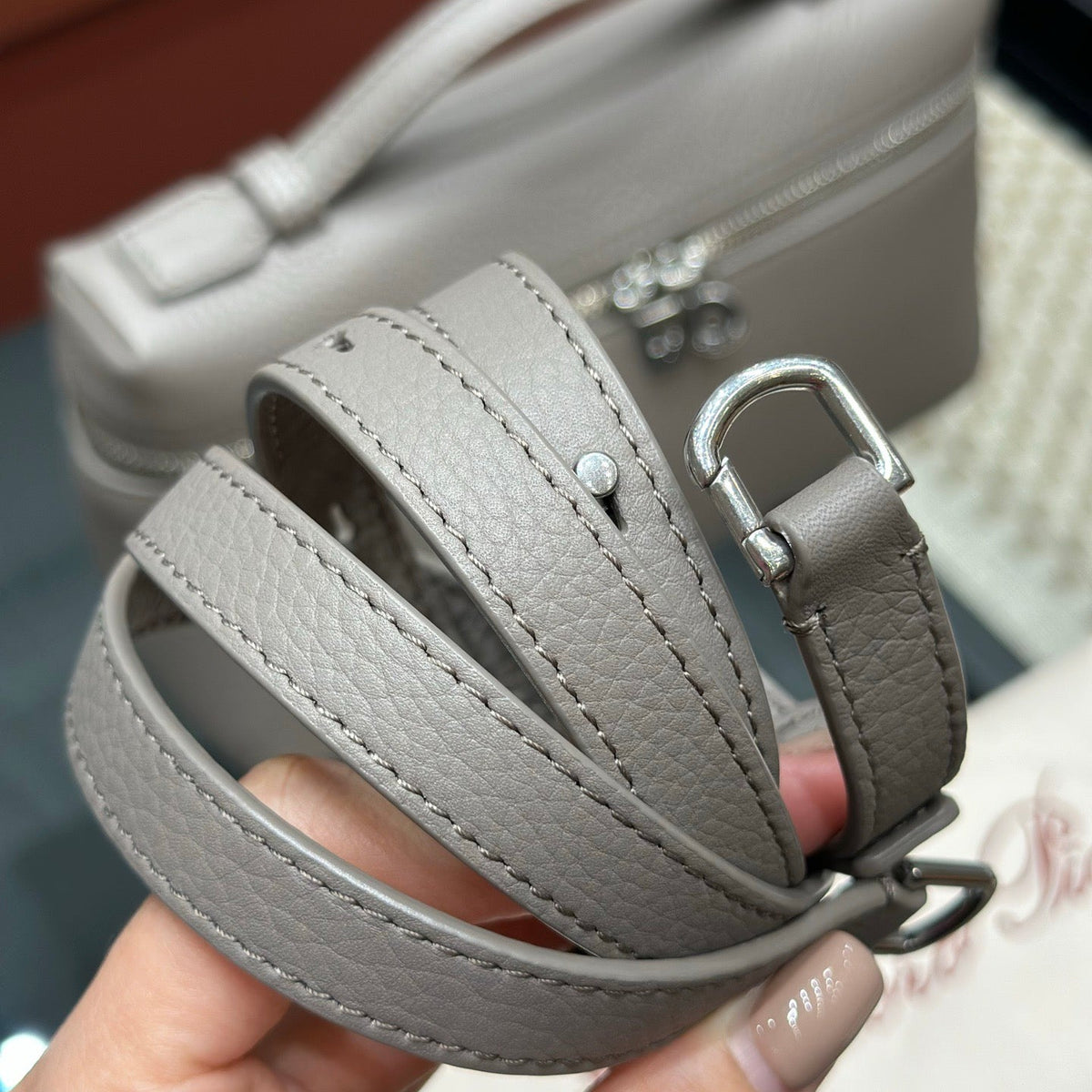 LORO P EXTRA POCKET L19 BAG