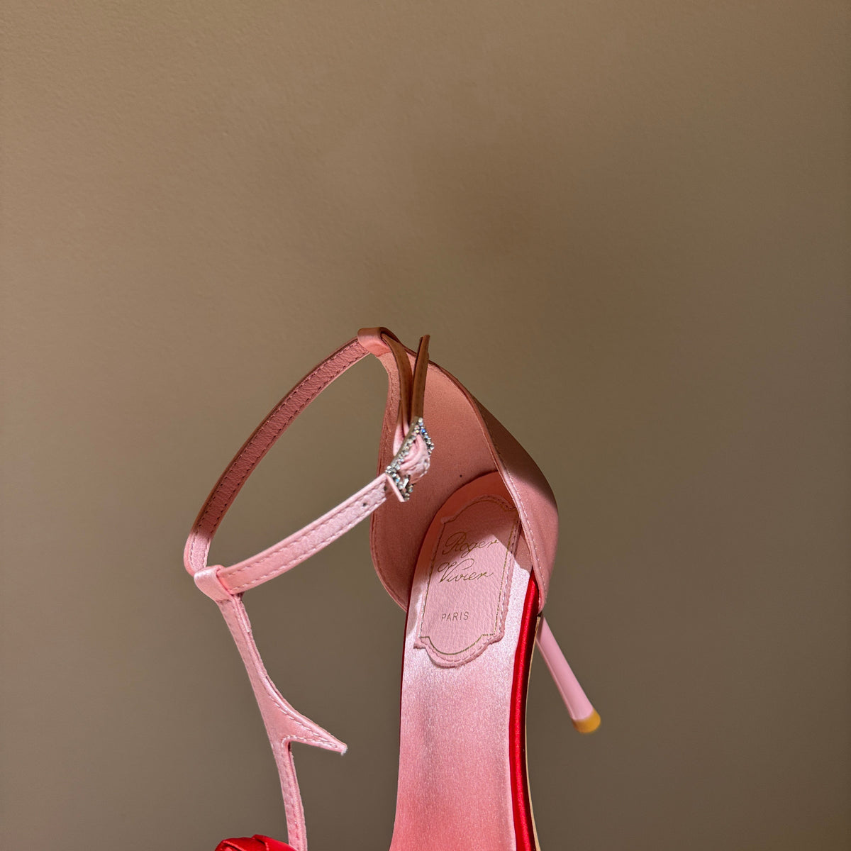 ROGER V HEELS