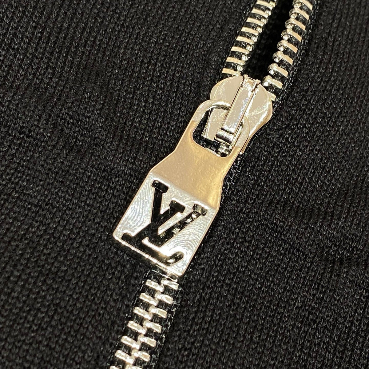 LOU ZIP JUMPER