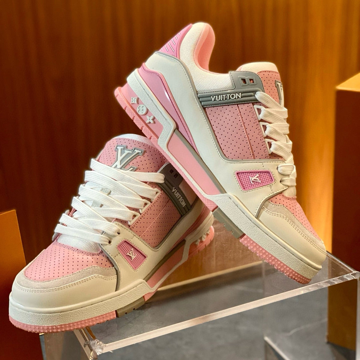 LOU TRAINERS