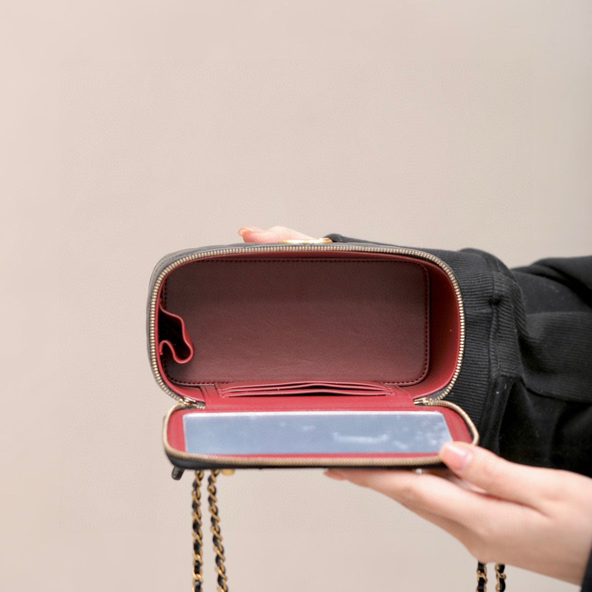 CC VANITY CASE BAG