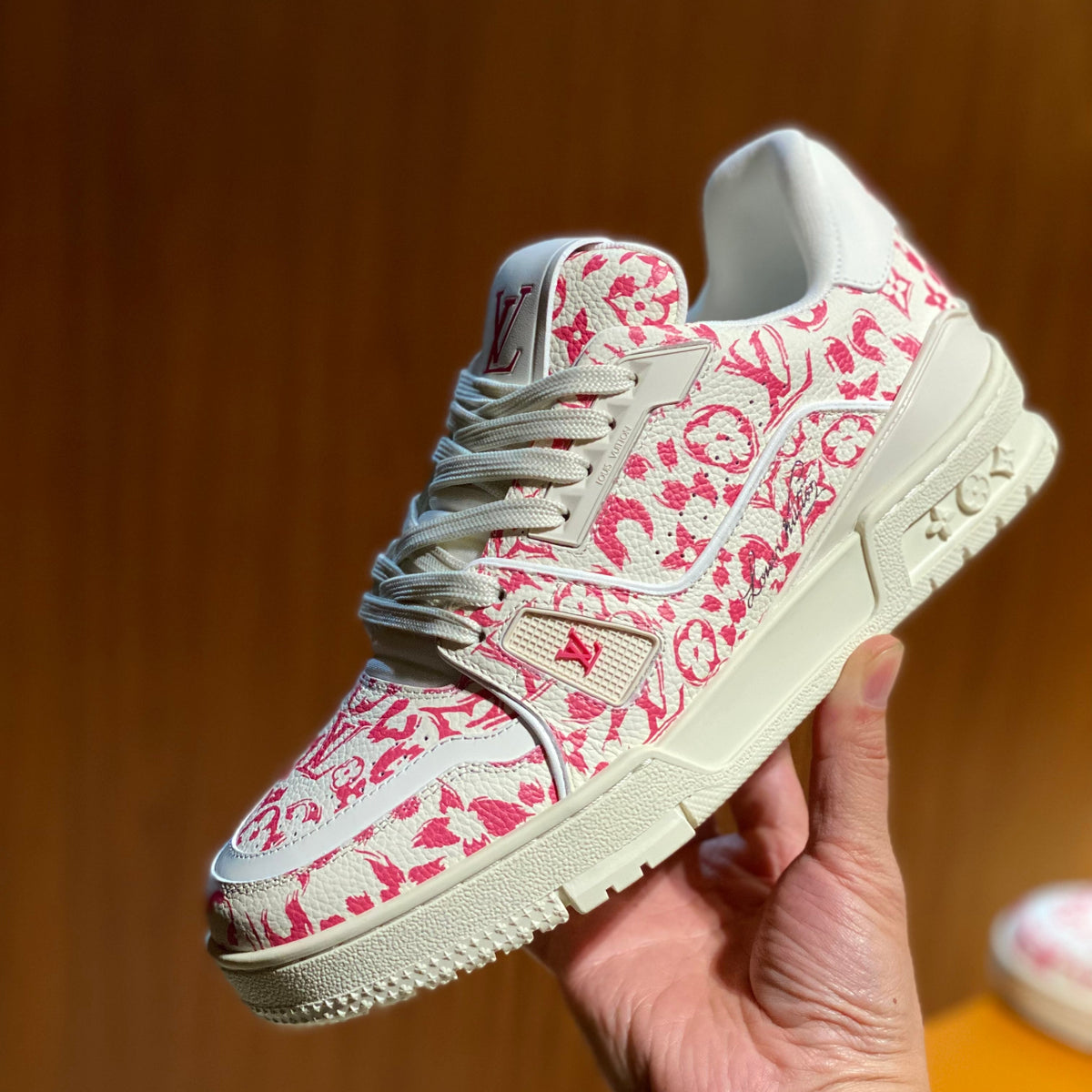 LOU TRAINERS