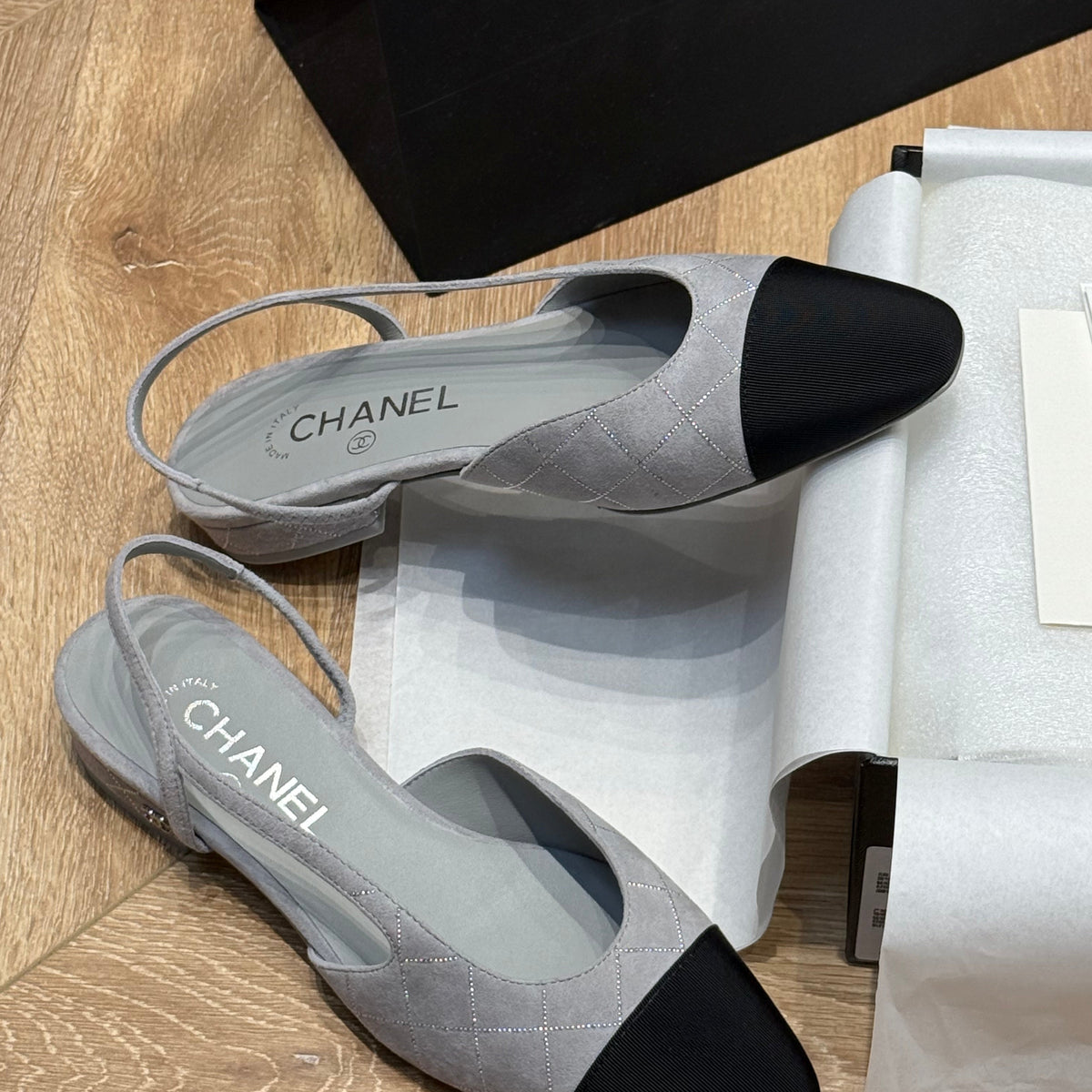 CC SLINGBACK PUMPS
