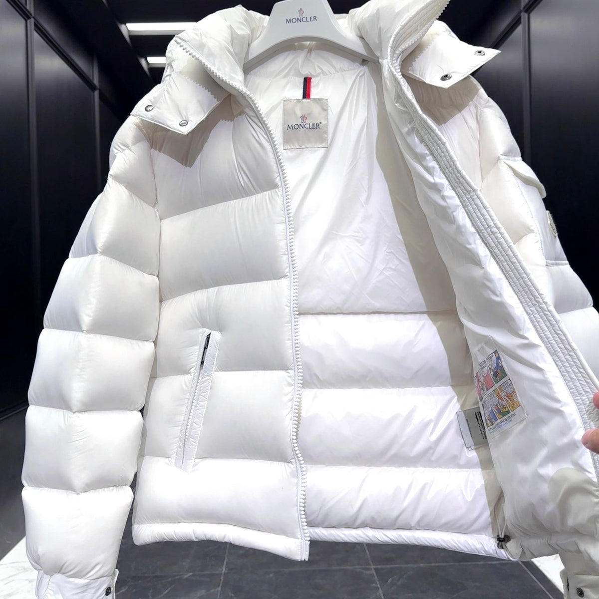 MONC MAIRE JACKET
