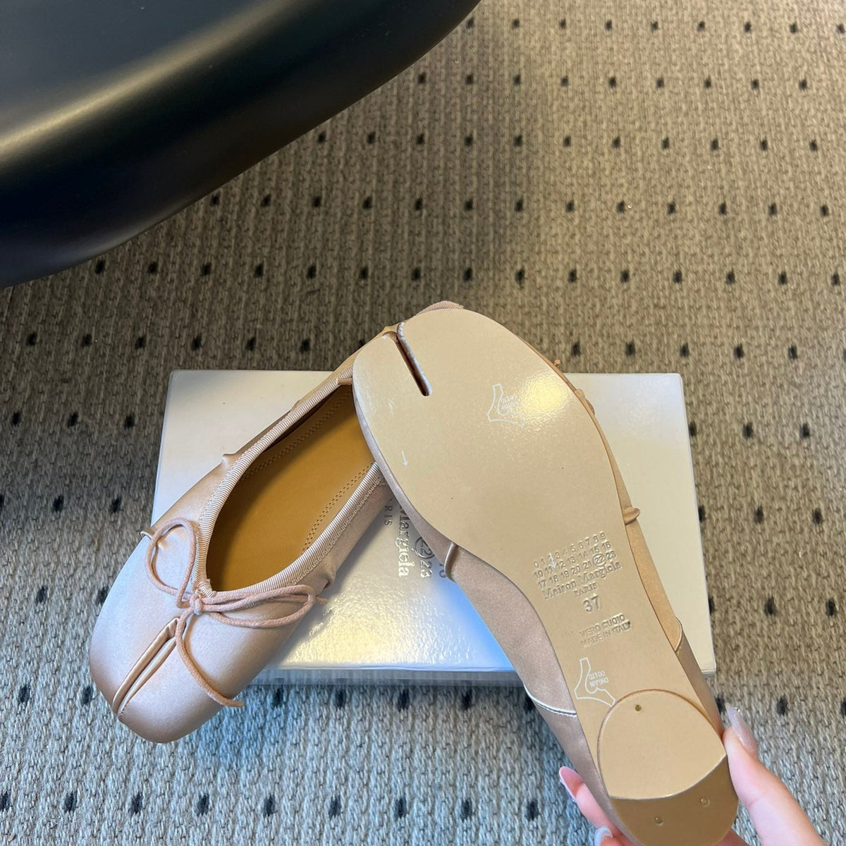 MAISON M TABI BALLET FLATS