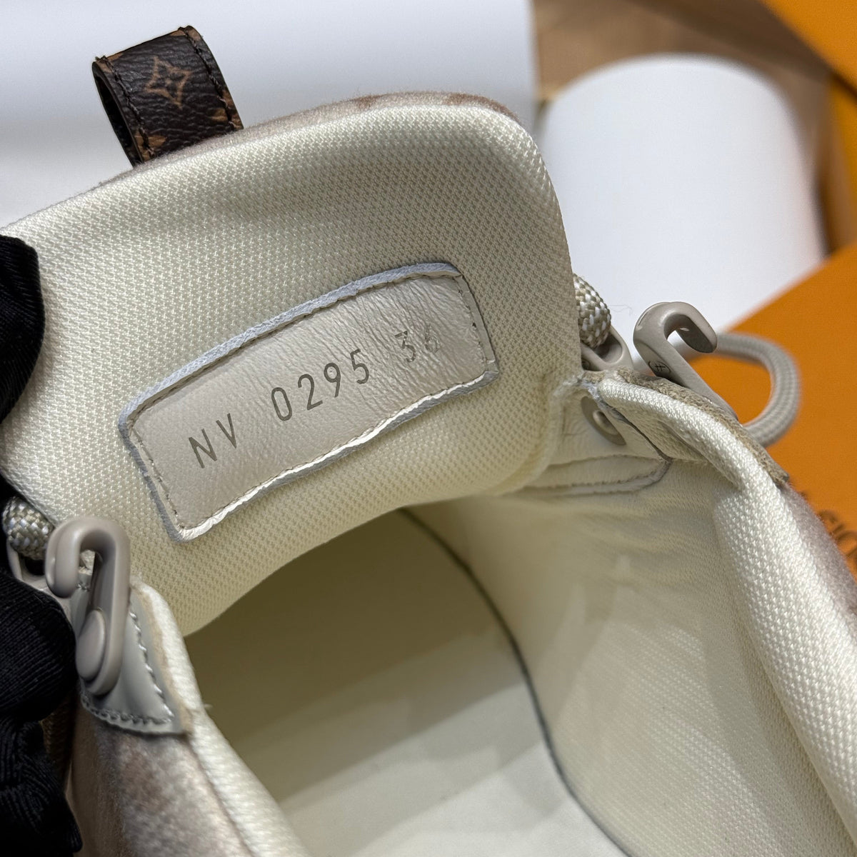 LOU RUSH XPLORER SNEAKERS