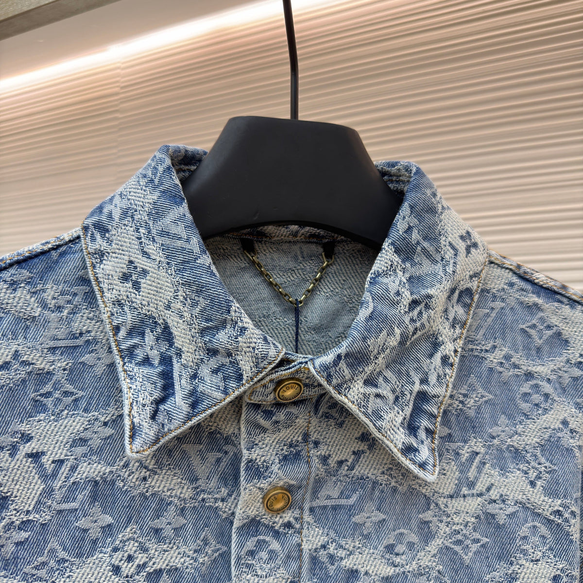 LOU DENIM SHIRT