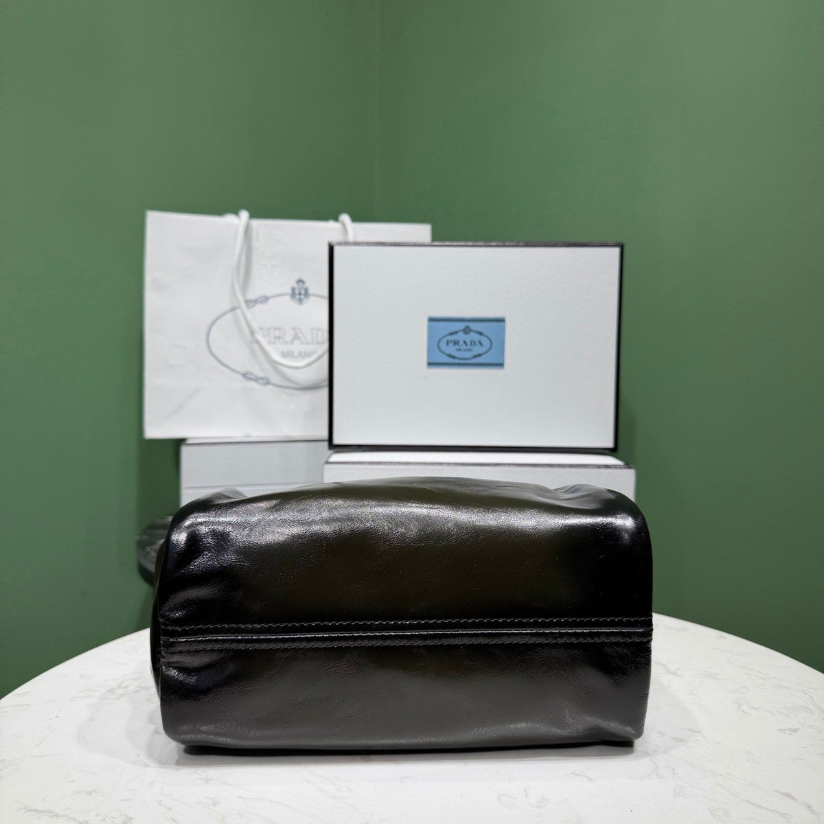 PD ANTIQUED SHOULDER BAG