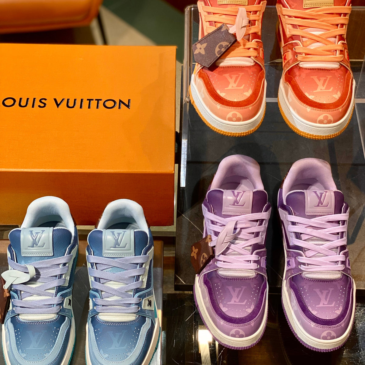 LOU SNEAKERS