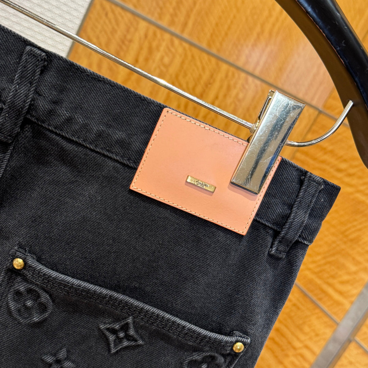 LOU JEANS