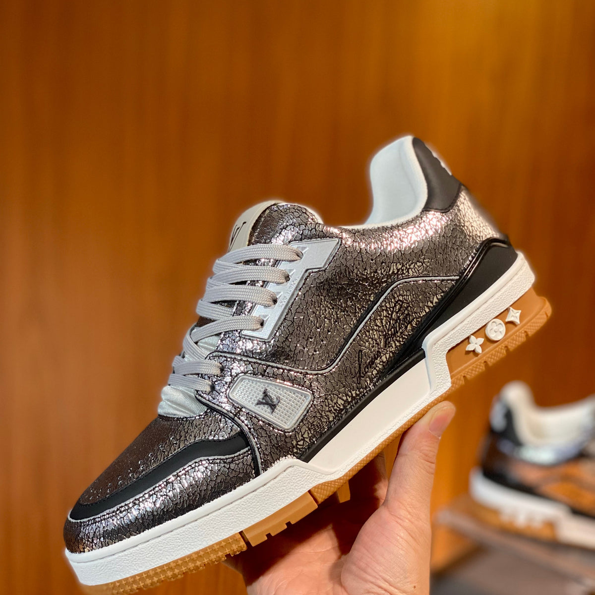 LOU TRAINERS