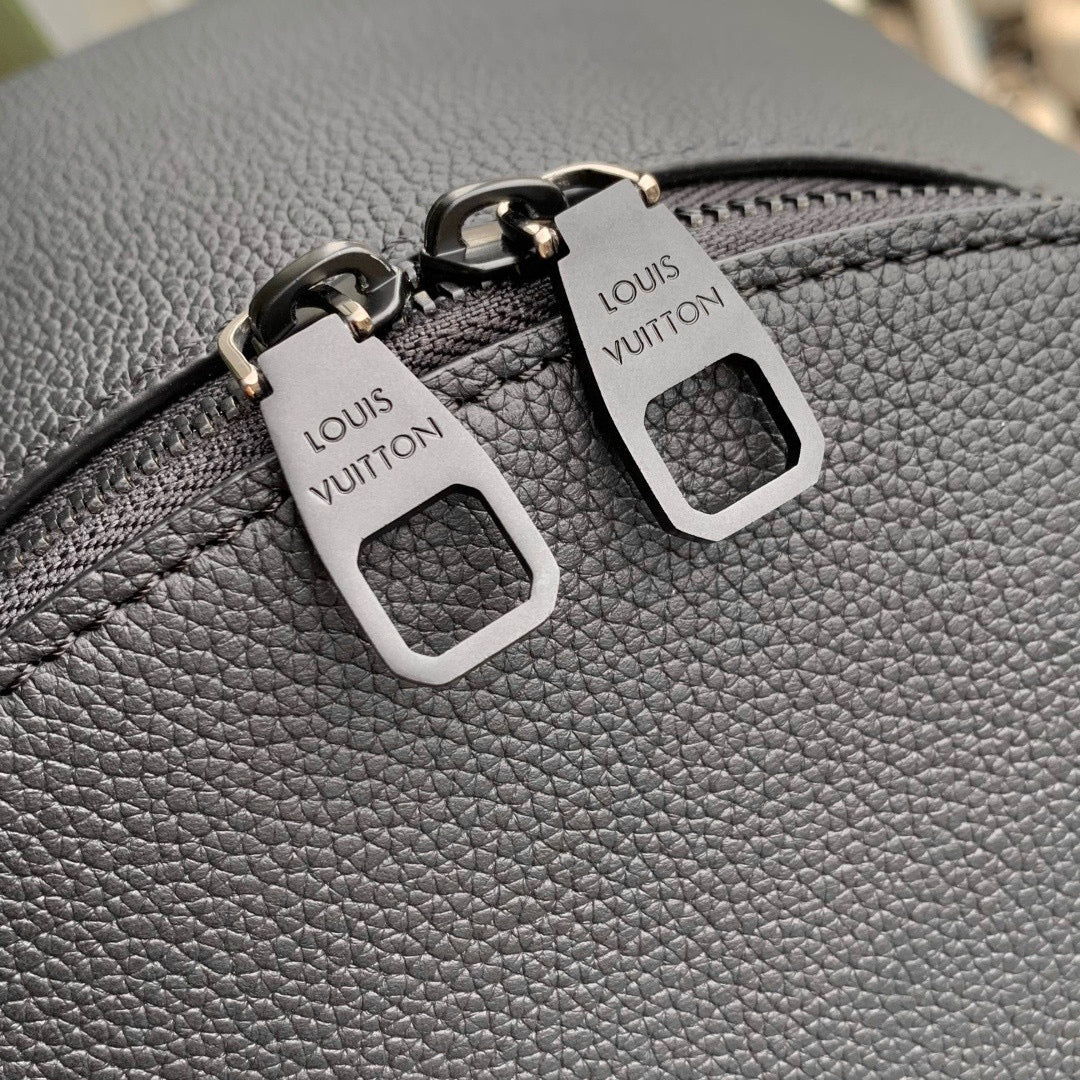 LOU DISCOVERY BACKPACK