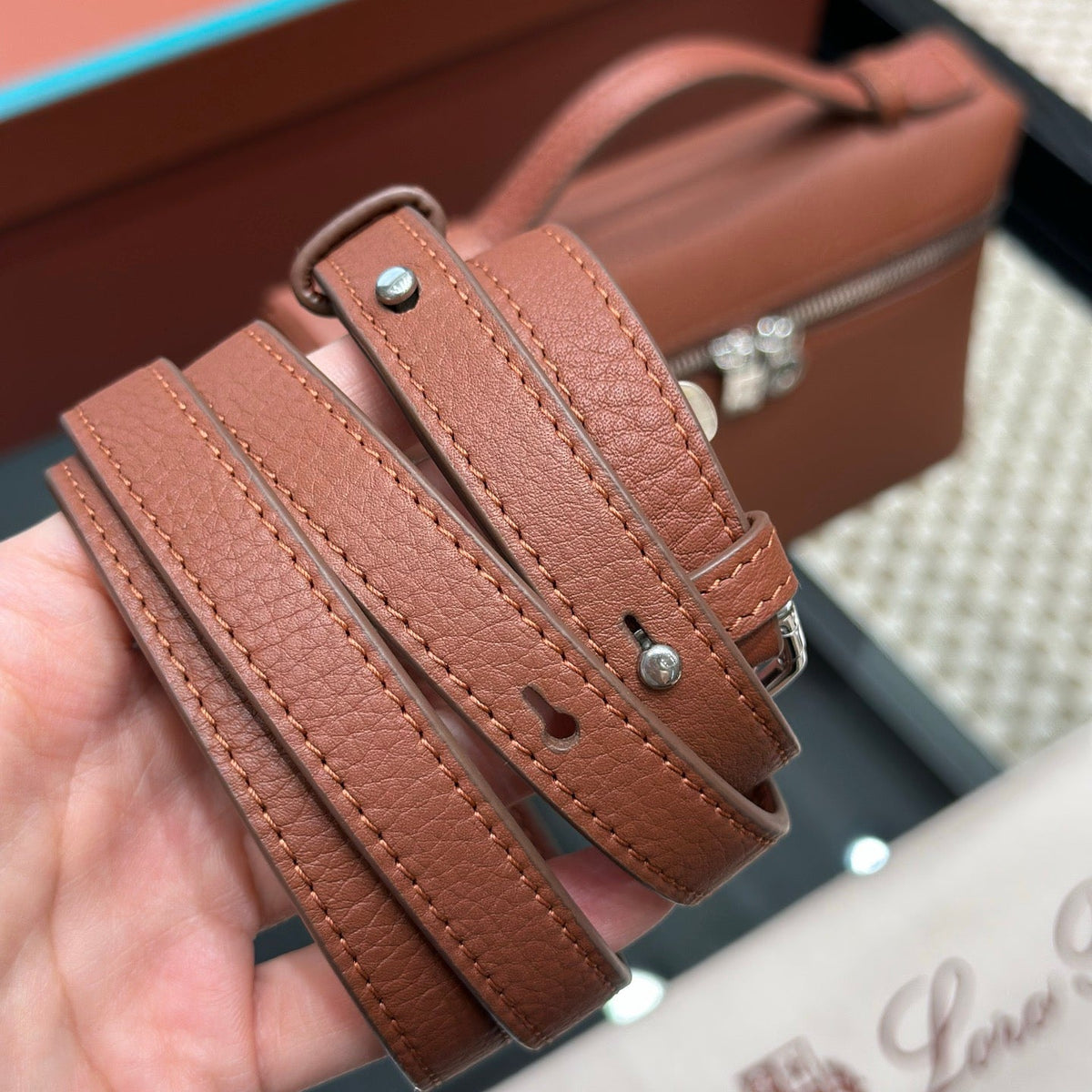 LORO P EXTRA POCKET L19 BAG