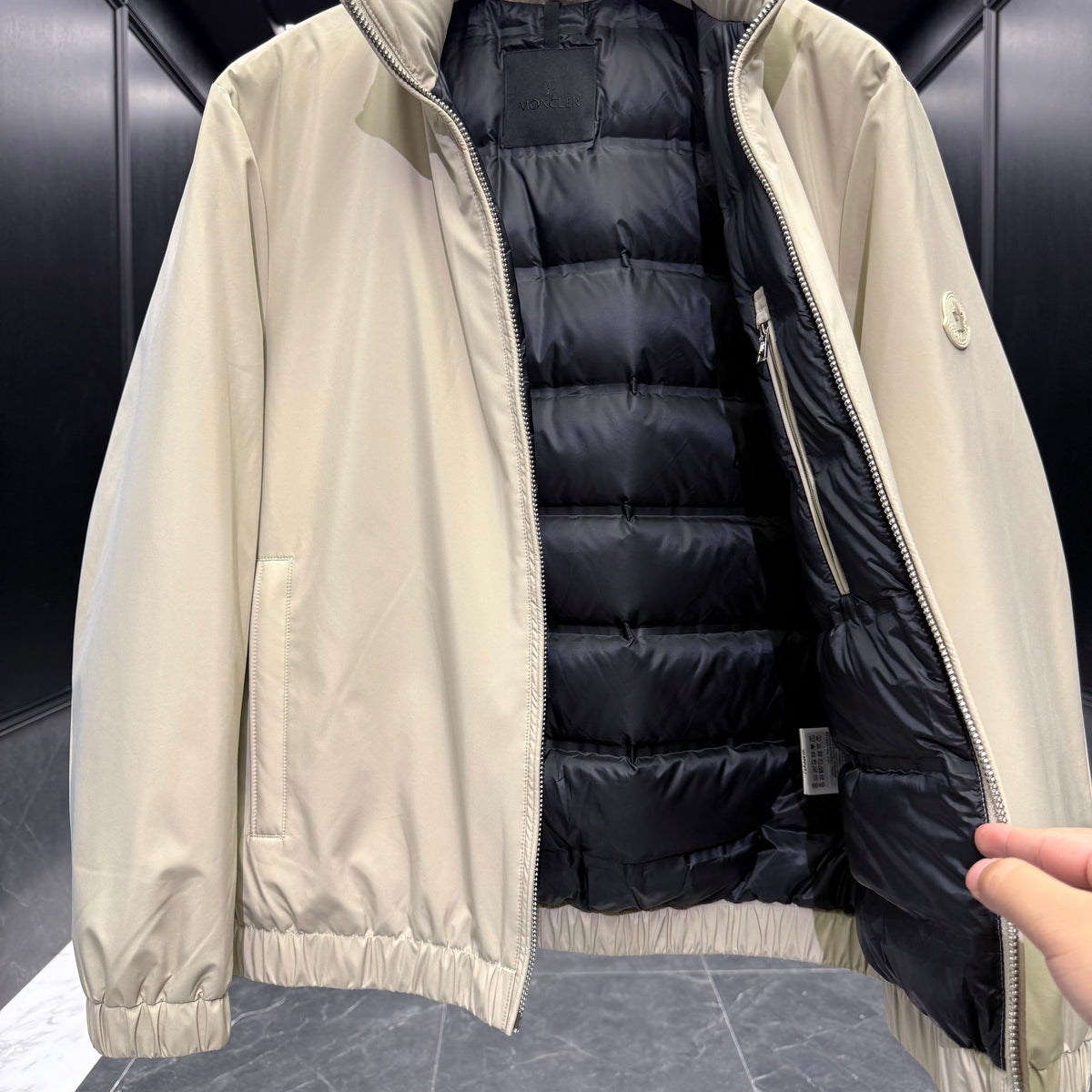 MONC LUSERNA JACKET