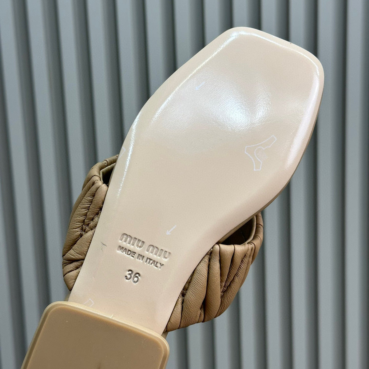 MIU M SANDALS