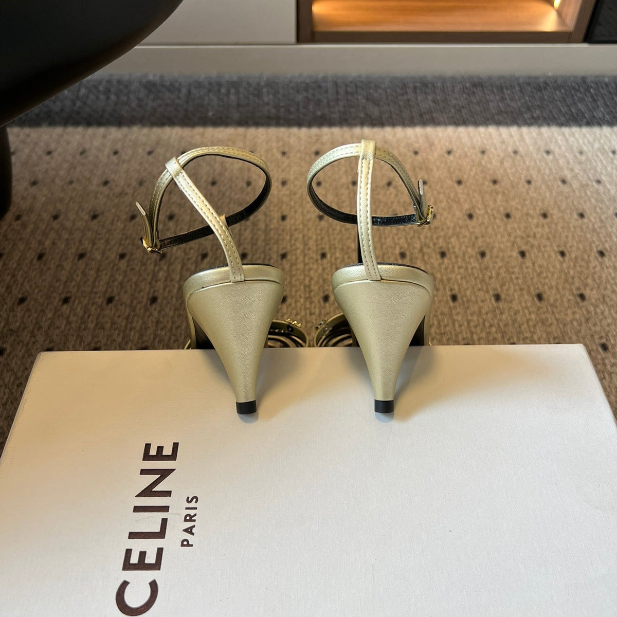 CEL HEELS