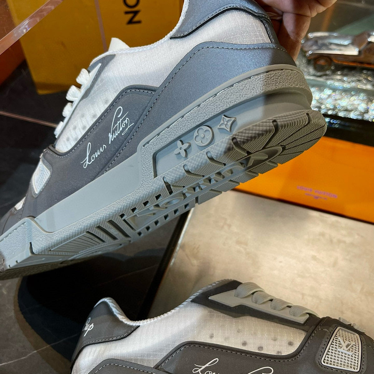 LOU TRAINERS