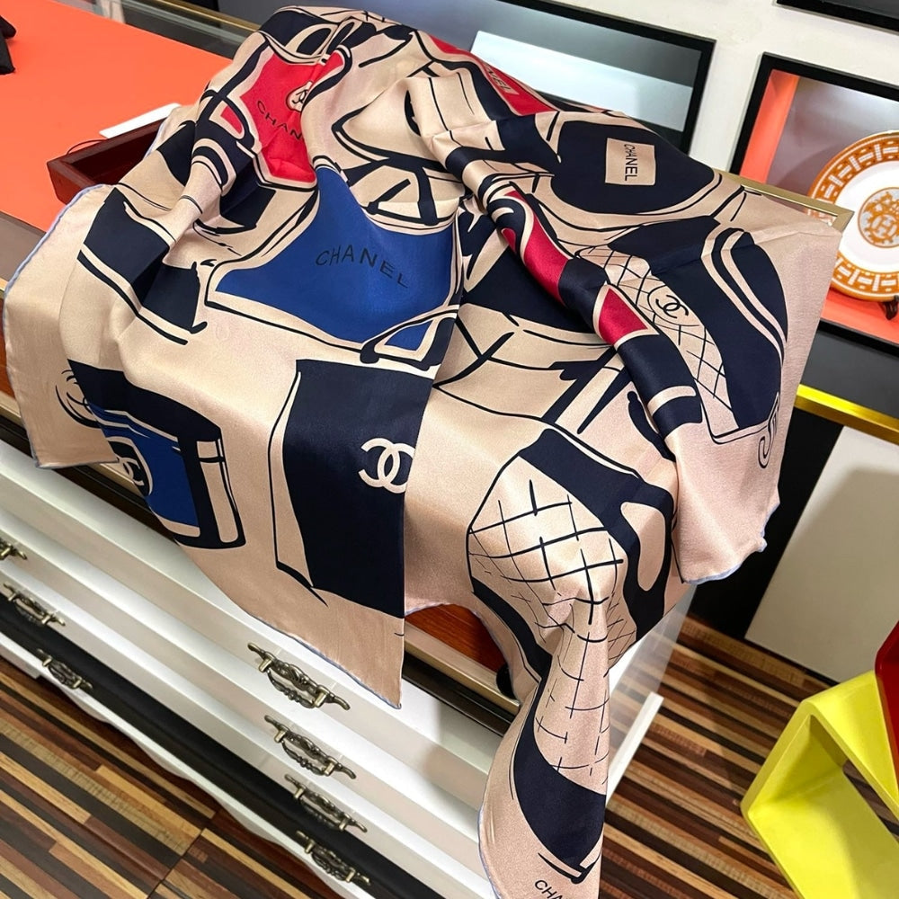 CC LUGGAGE PRINT SILK SCARF CREAM 90CM
