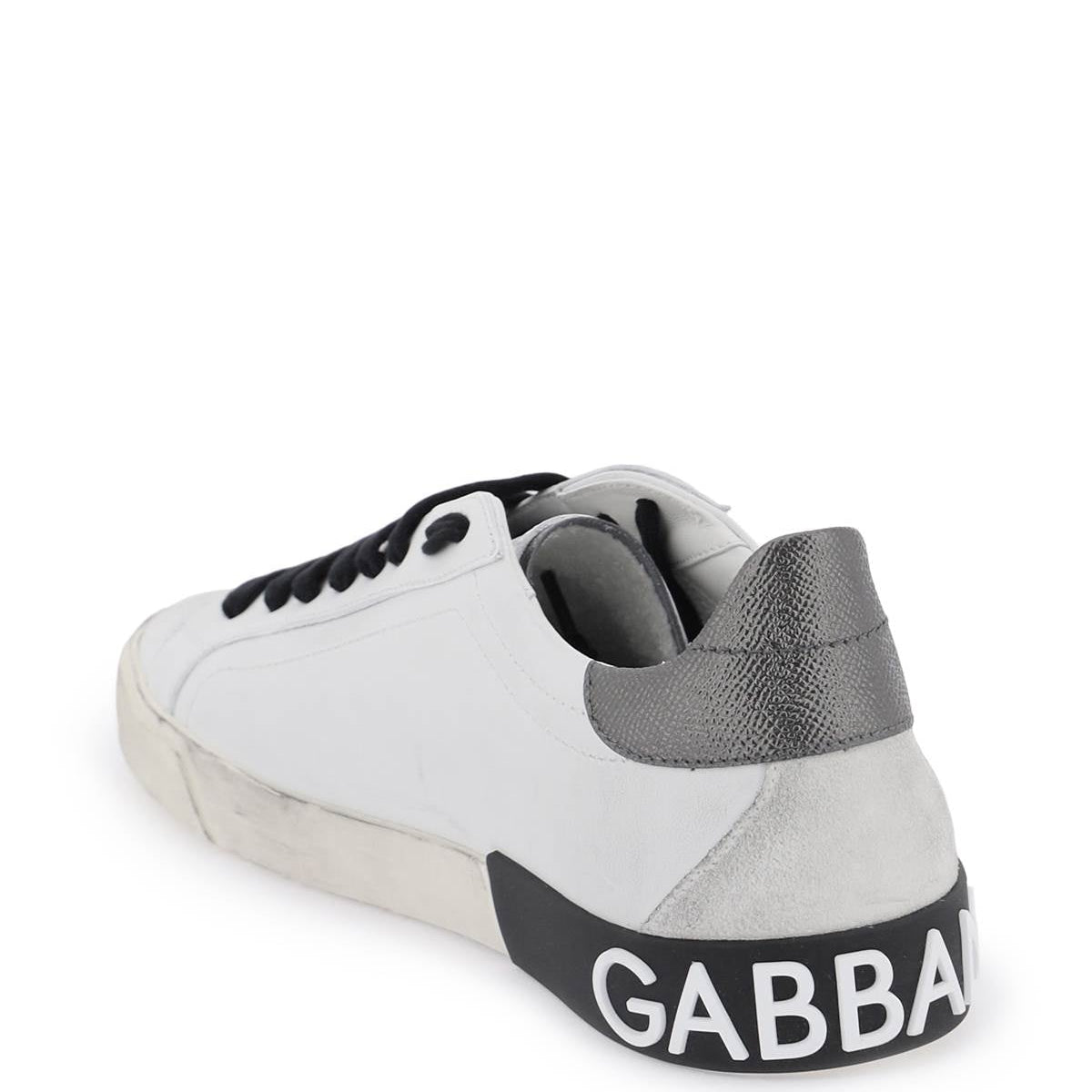 EMBOSSED LOGO LOW TOP SNEAKERS