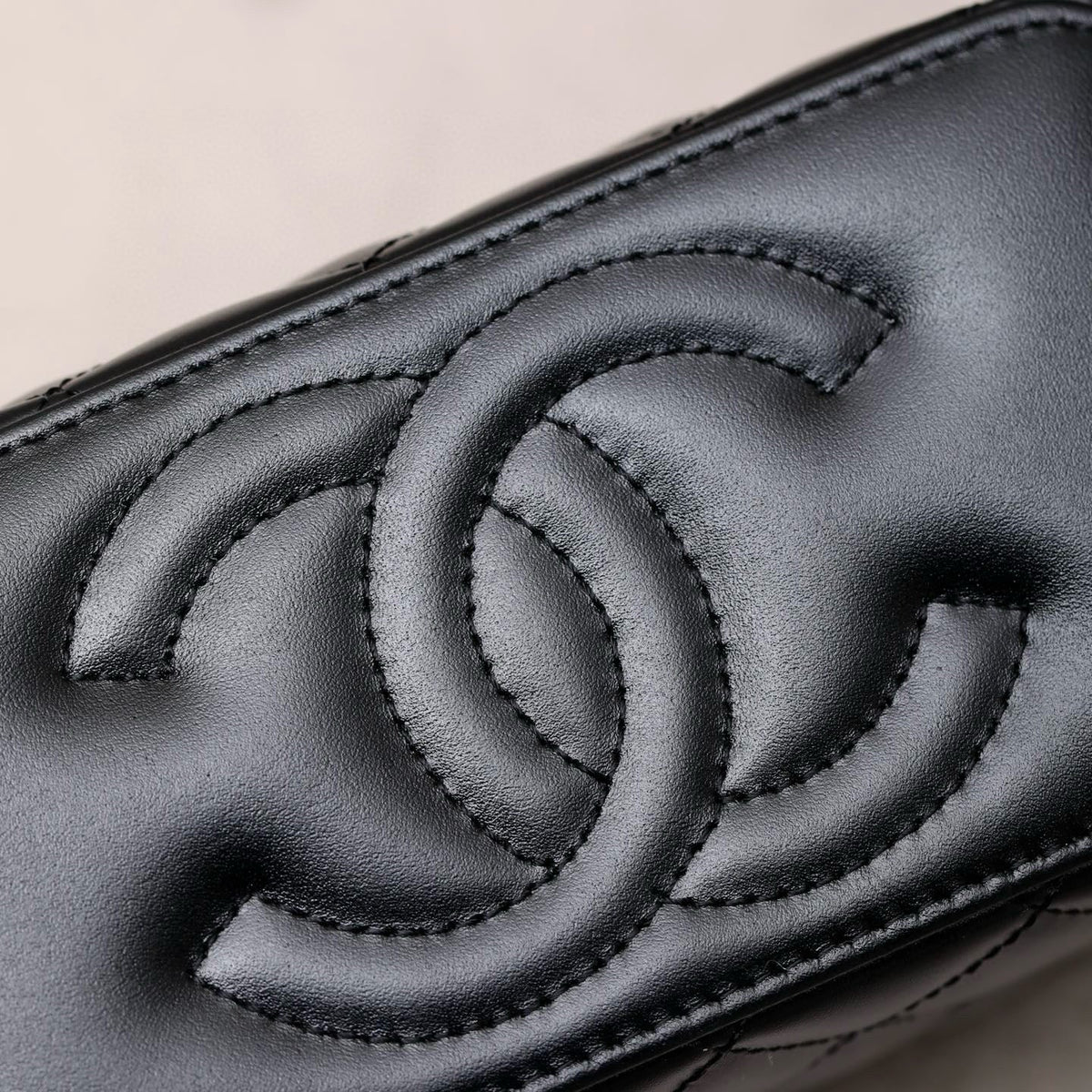 CC VANITY CASE BAG