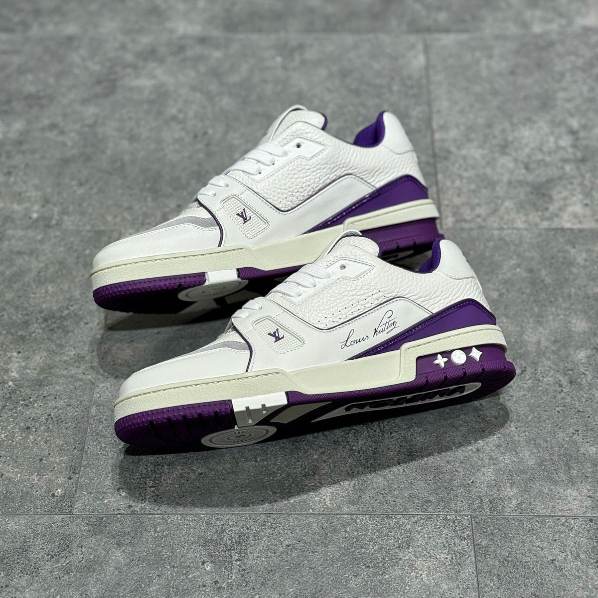 LOU TRAINERS