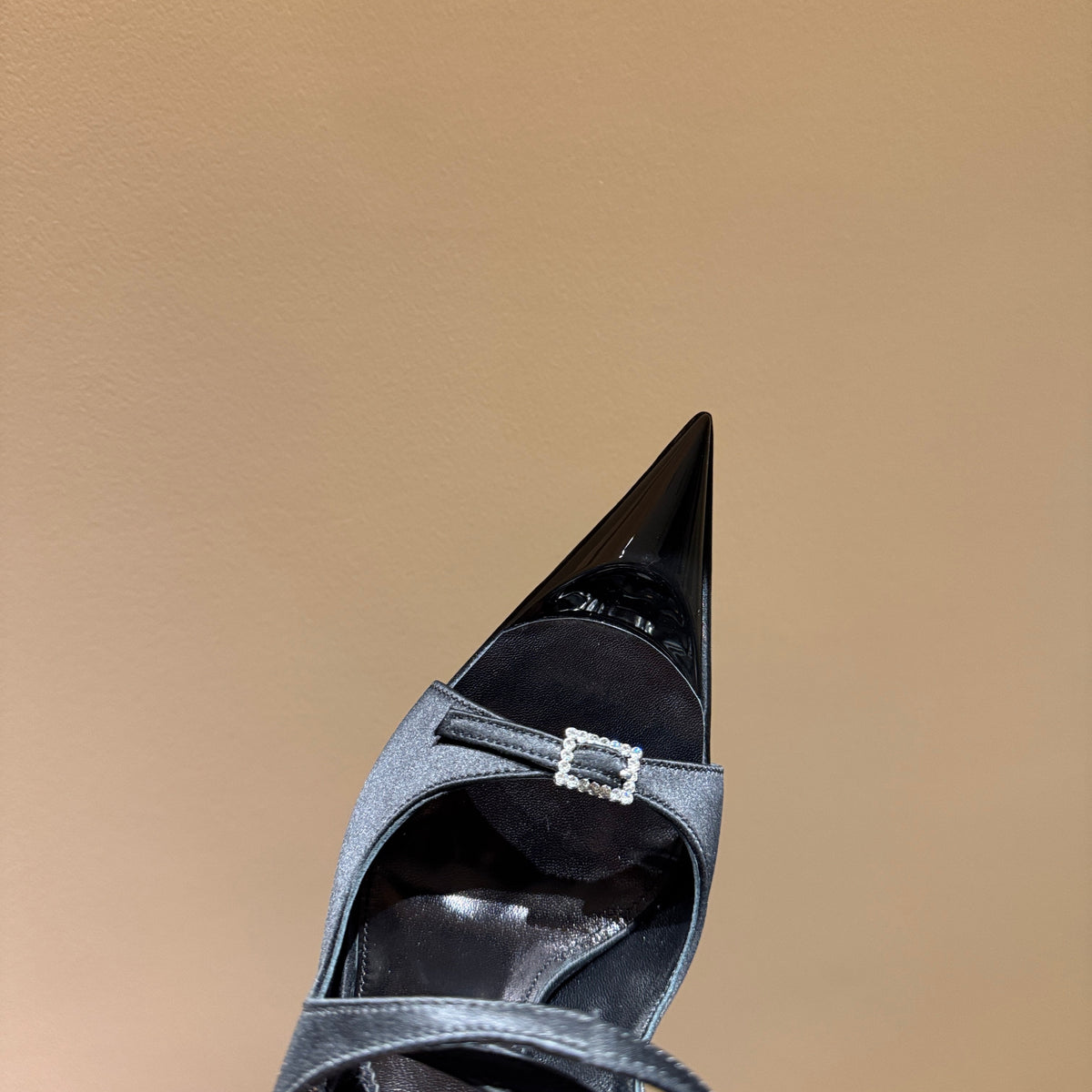 SL HEELS