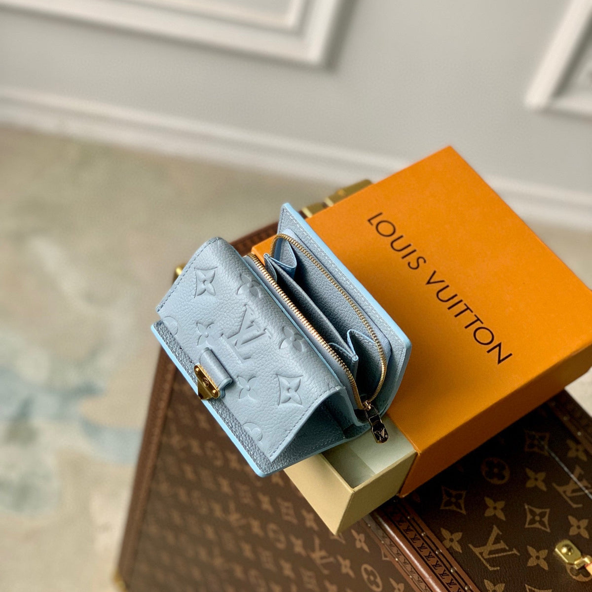 LOU METIS COMPACT WALLET