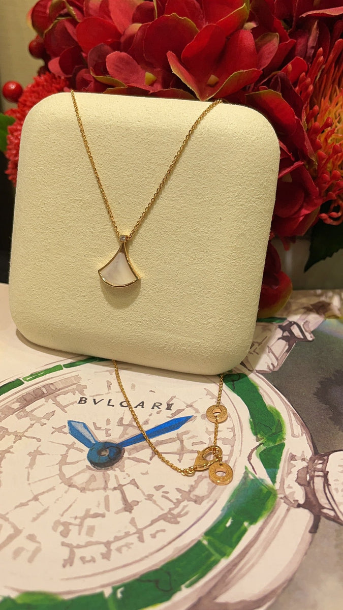 BVLG NECKLACE