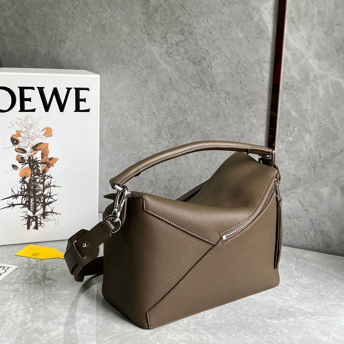 LOEW MEDIUM PUZZLE BAG