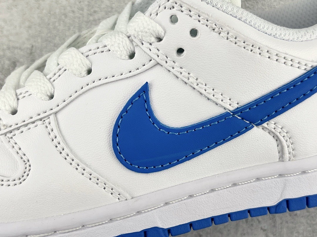 NIKE DUNK LOW