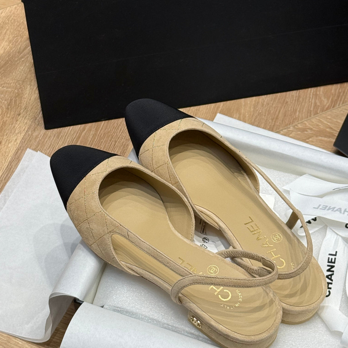 CC SLINGBACK PUMPS