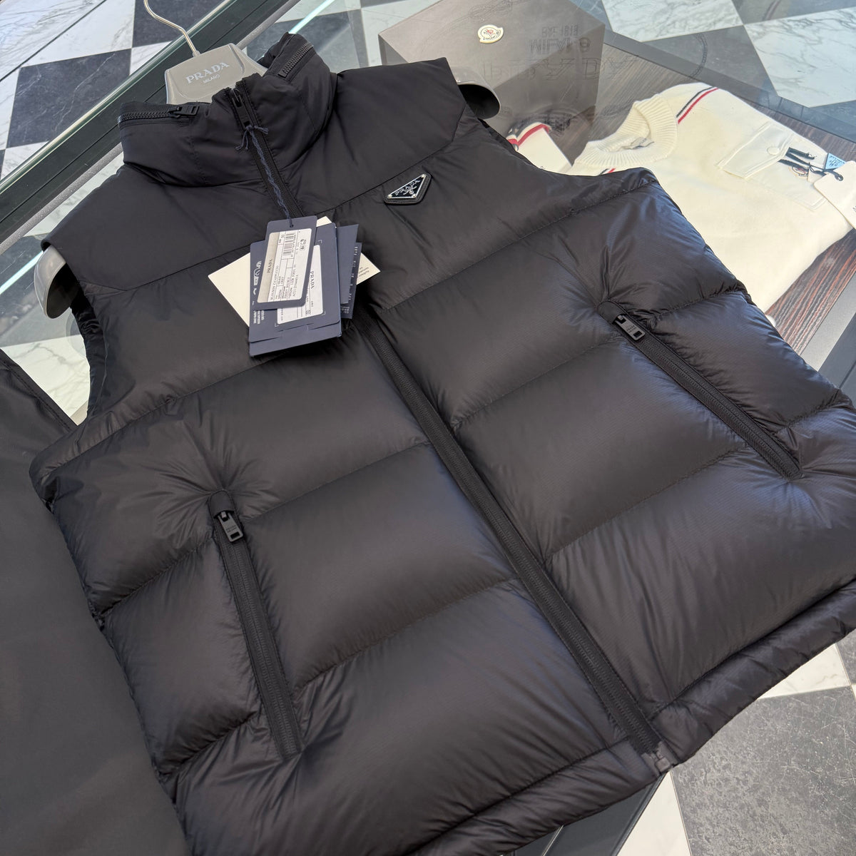 PD VEST